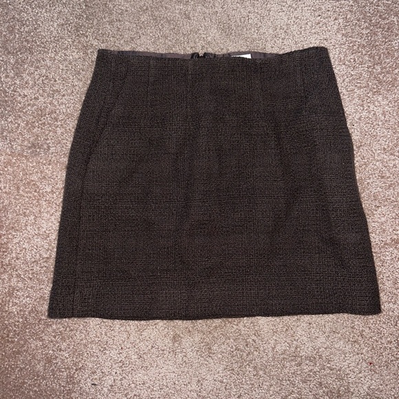 Aritzia babaton brown skirt!! - Picture 2 of 4